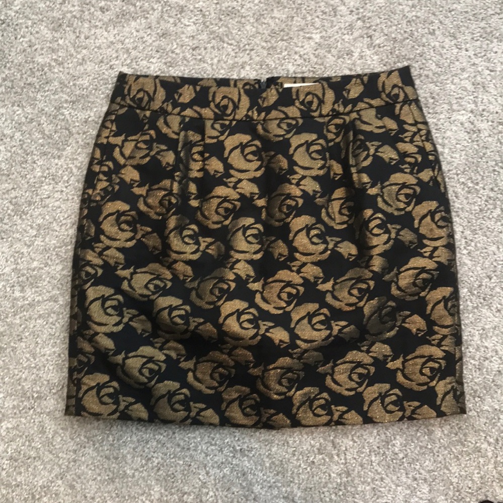 LOFT black & gold skirt WITH POCKETS